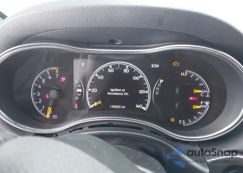 2018 Jeep Grand Cherokee Altitude 4X4 z USA, uszkodzony, nr VIN 1C4RJFAG3JC121317